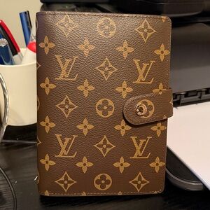 SL Fashions, Ladies Brown Monogram Planner and Card Holder. NEW